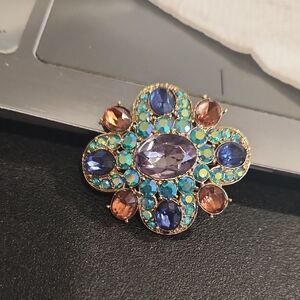 Vintage LIZ Claiborne Elegant Multicolor Rhinestone Brooch